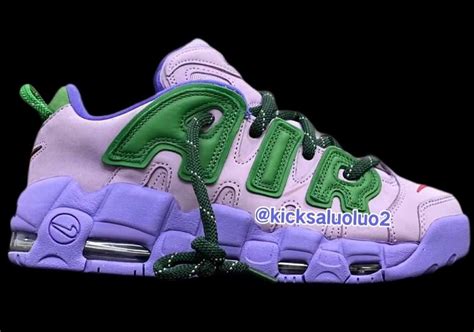 nike air more uptempo lilac